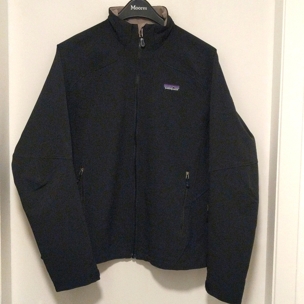Patagonia Large Black Fleece Lined, Waterproof Zip-up Jacket